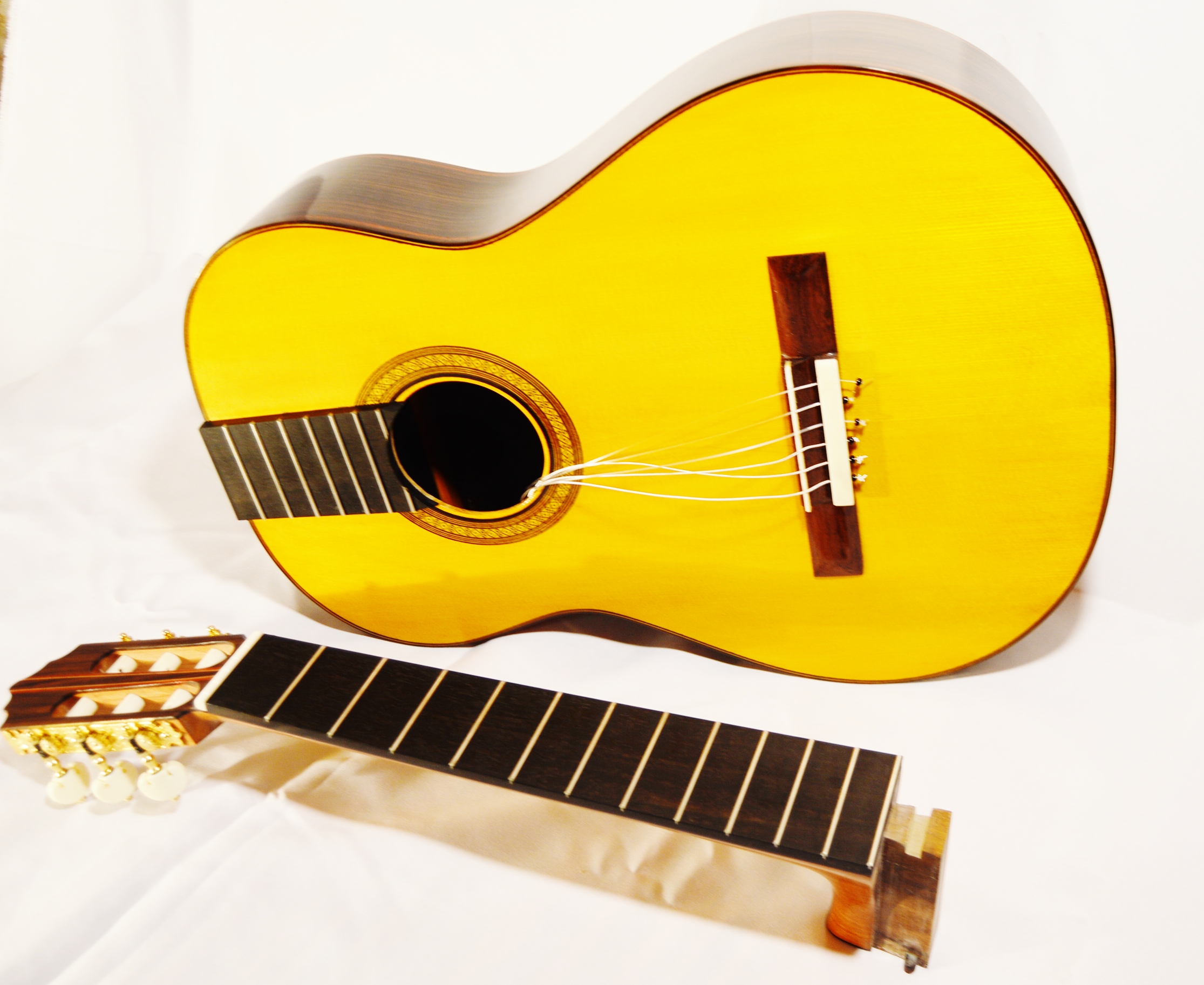 Réglage fin système démontable Pullaway – jonction manche corps guitare