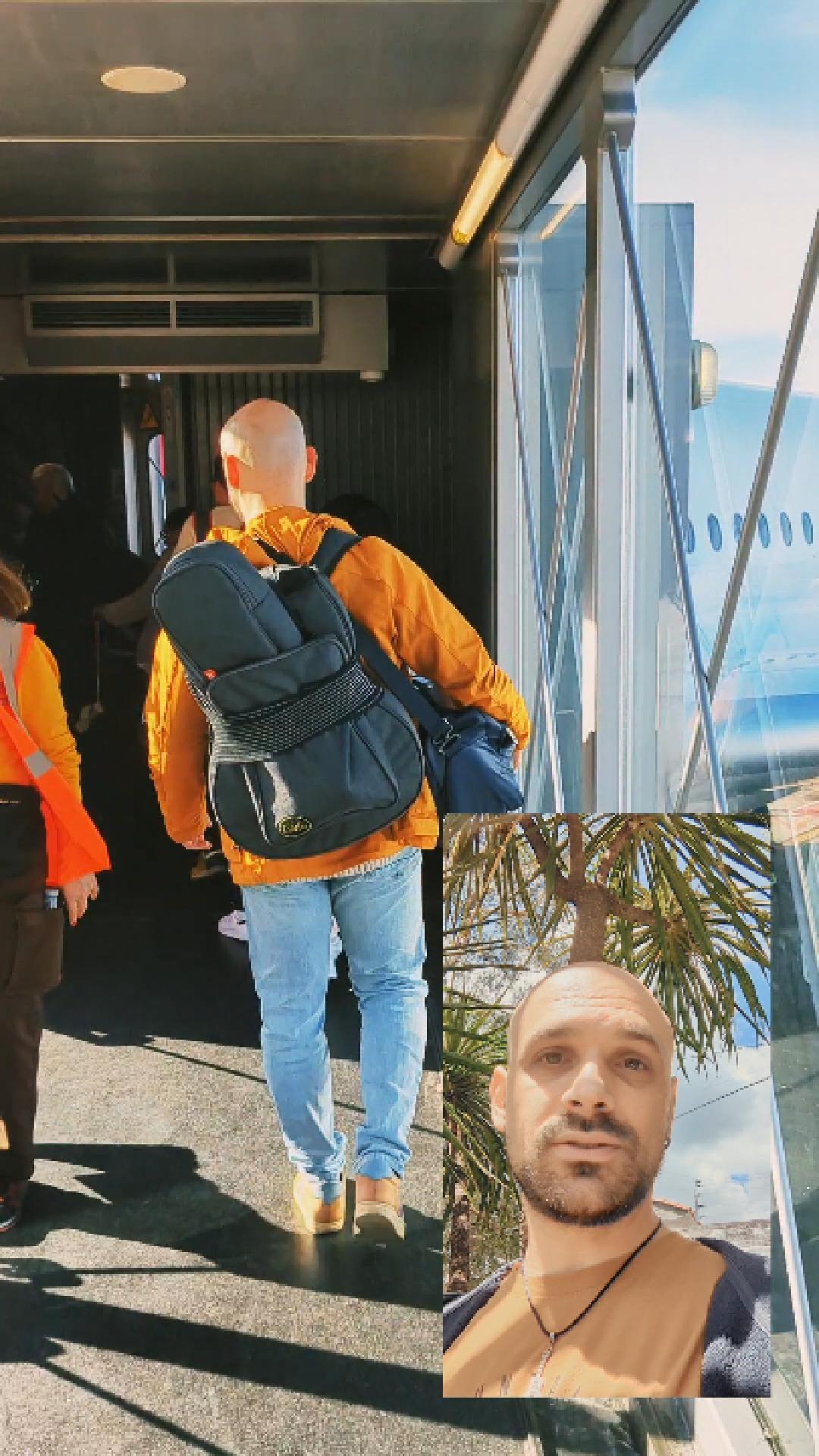 Yannick Corre, guitarrista flamenco, con su guitarra desmontable Sistema Pullaway de NRG Luthier